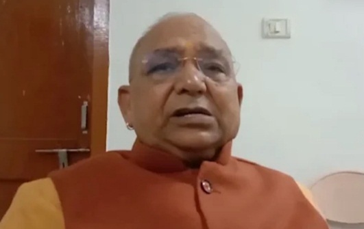 कोरबा कलेक्टर विवाद में नया मोड़: पूर्व गृह मंत्री ननकीराम कंवर को मिला RSS के पूर्व प्रचारक का साथ, सियासी गलियारों में हलचल