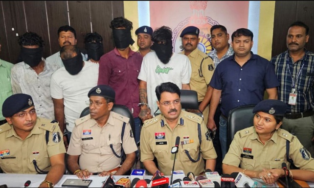 बिलासपुर गोलीकांड का 24 घंटे में पर्दाफाश: जनपद उपाध्यक्ष के ऑफिस के बाहर हुई ताबड़तोड़ फायरिंग के मामले में 7 आरोपी गिरफ्तार!