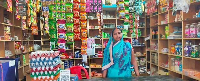 बिहान योजना से बदली जिंदगी श्यामबाई बनीं लखपति दीदी