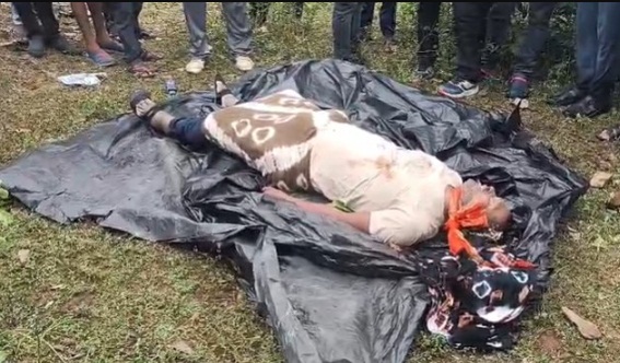 तीन दिनों से लापता युवक की जंगल में पेड़ से लटकी मिली लाश, बोडला थाना क्षेत्र में सनसनी