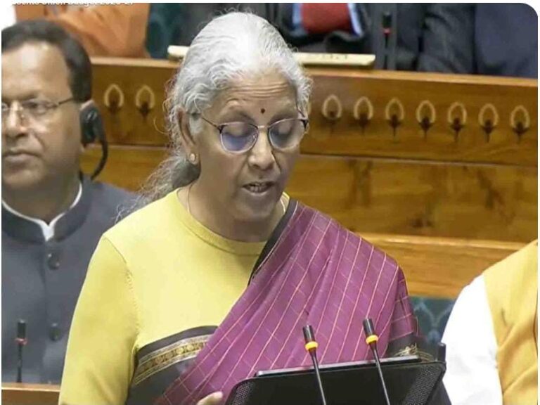 Budget 2026: आम आदमी के लिए खुशखबरी या झटका? जानें क्या सस्ता और क्या महंगा हुआ!