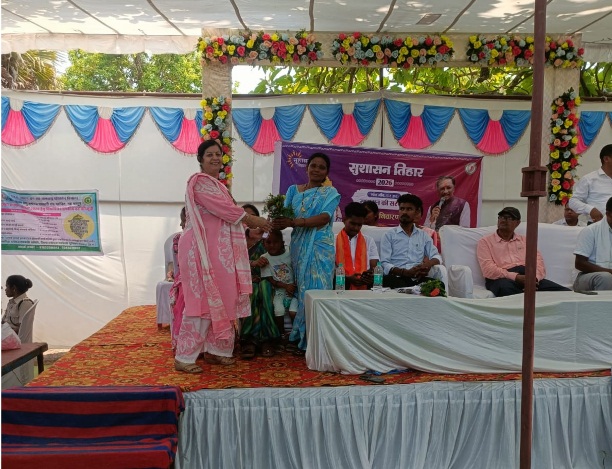 पामगल समाधान शिविर: ‘सुशासन तिहार’ में उमड़ा 11 पंचायतों का जनसैलाब, मौके पर ही निपटाई गईं ग्रामीणों की समस्याएं