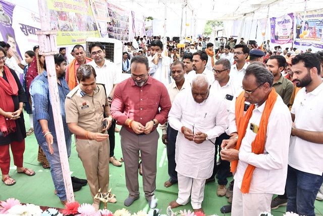 सुशासन तिहार: नगर पंचायत बरेला में समाधान शिविर का हुआ आयोजन