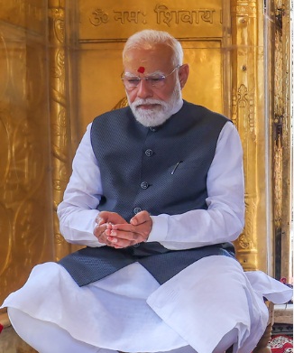 विनम्रता, क्षमाशीलता और उत्तम आचरण ही व्यक्तित्व के सच्चे आभूषण हैं : प्रधानमंत्री मोदी