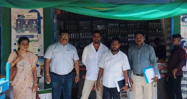 किसानों को गुणवत्तायुक्त खाद एवं बीज उपलब्ध कराने कृषि केन्द्रों का किया गया निरीक्षण