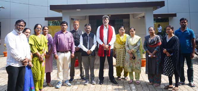 भाजपा प्रदेश अध्यक्ष किरण देव ने बाल गृह जगदलपुर का किया निरीक्षण