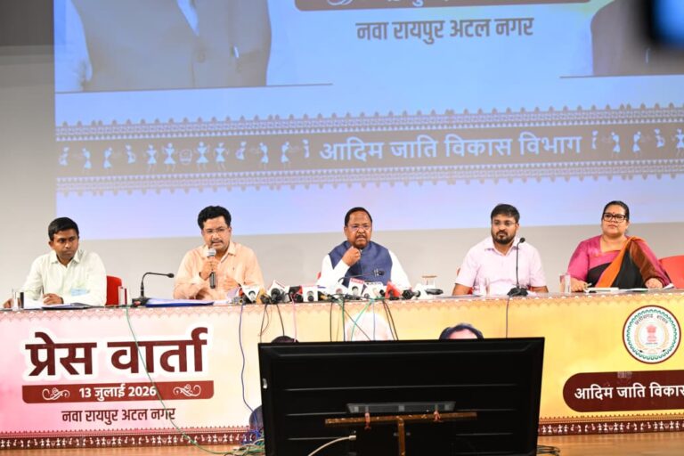 आदिवासी विकास की नई दिशा: शिक्षा, आजीविका और बुनियादी सुविधाओं पर तेज़ी से बढ़ा छत्तीसगढ़ – मंत्री रामविचार नेताम