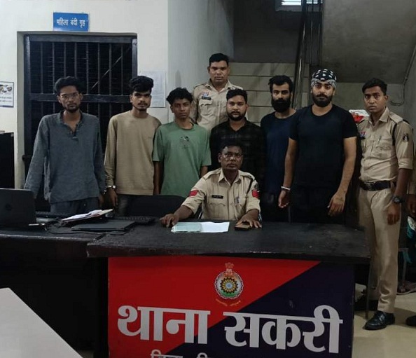 ढाबा संचालक और कर्मचारियों पर पेट्रोल छिड़ककर की जिंदा जलाने की कोशिश, 6 आरोपी गिरफ्तार