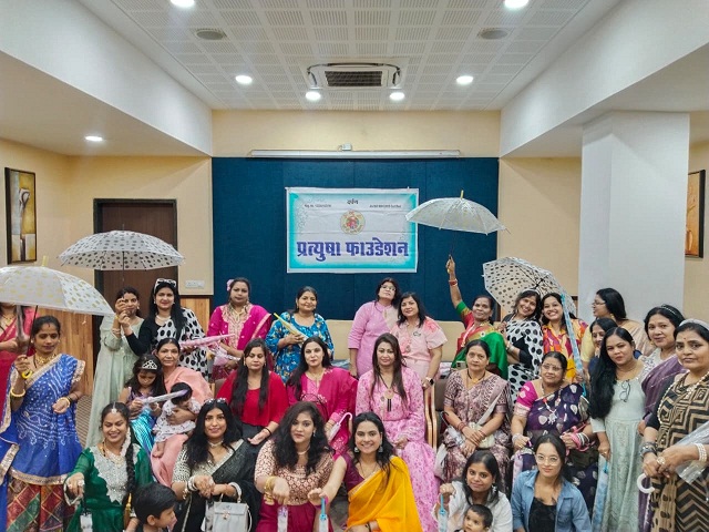 रायपुर में ‘वेलकम मानसून’ की धूम: 40 से अधिक महिलाओं ने बॉलीवुड अंदाज में बिखेरा जलवा, सेहत और सशक्तिकरण का दिया संदेश