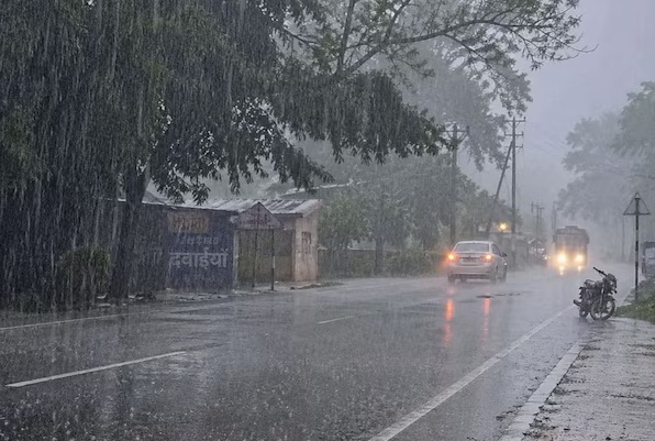 छत्तीसगढ़ में आफत की बारिश: 48 घंटों के लिए भारी वर्षा का अलर्ट, सूरजपुर में सबसे ज्यादा 190 मिमी वर्षा दर्ज