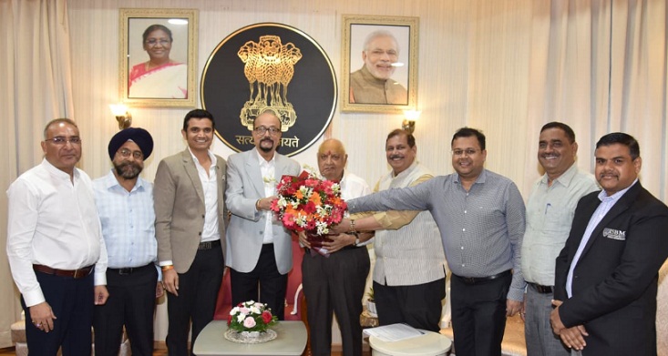 राज्यपाल डेका से निजी विश्वविद्यालयों के पदाधिकारियों ने की भेंट