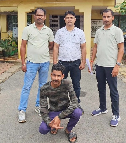 खाकी पर दाग: ऑनलाइन गेमिंग की लत में आरक्षक ने साथी जवान का फोन चुराकर उड़ाए ₹4.87 लाख, आरोपी गिरफ्तार