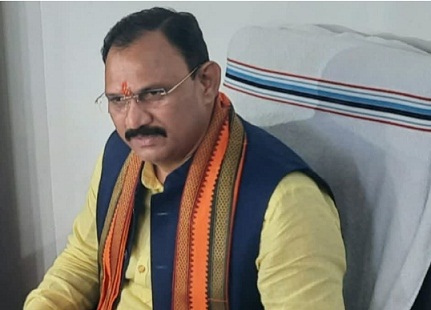छत्तीसगढ़ में ‘नकली पनीर’ पर सर्जिकल स्ट्राइक: स्वास्थ्य मंत्री श्याम बिहारी जायसवाल का बड़ा ऐलान, राज्य में एनालॉग पनीर की बिक्री पर पूरी तरह लगेगा बैन