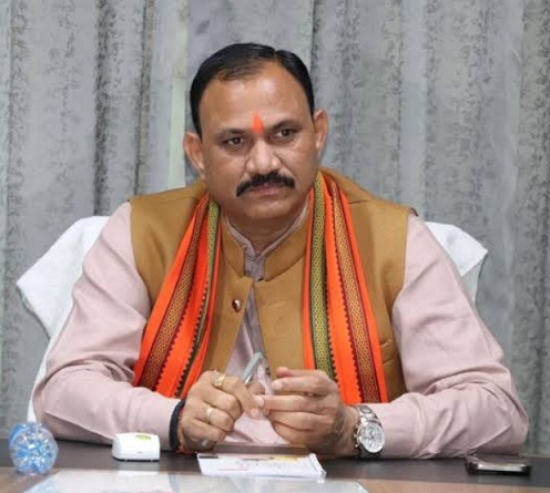 मलेरिया पर निर्णायक प्रहार जारी, एक भी मृत्यु न हो यही हमारा लक्ष्य : स्वास्थ्य मंत्री श्याम बिहारी जायसवाल