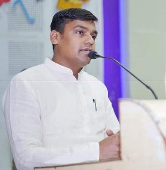 पदोन्नति से अनुकंपा नियुक्ति तक मामलों की जांच की मांग, अंकित गौरहा ने संयुक्त संचालक को सौंपा विस्तृत पत्र