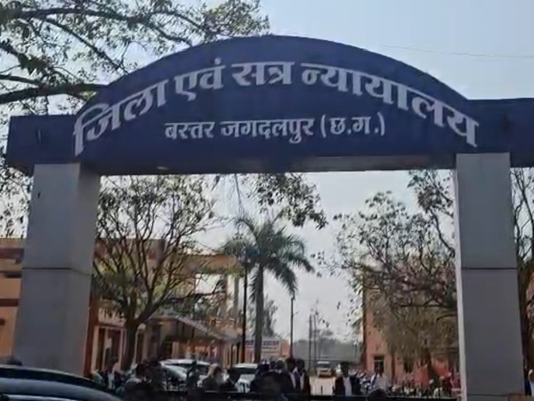 दुष्कर्म के अभियुक्त सब इंस्पेक्टर काे 10 वर्ष के सश्रम कारावास व 15 हजार के अर्थदंड की मिली सजा