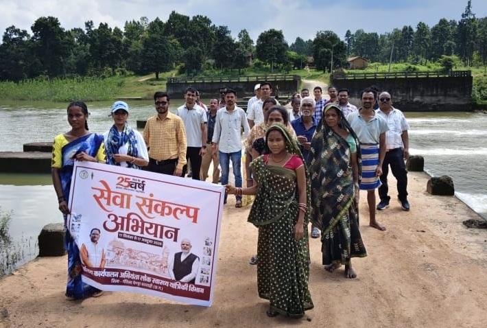 गौरेला-पेण्ड्रा: ‘सेवा संकल्प अभियान’ ने पकड़ी रफ्तार, रानीझाप एनीकट पर 3 विभागों और सैकड़ों नागरिकों ने मिलकर पेश की जल संरक्षण की मिसाल