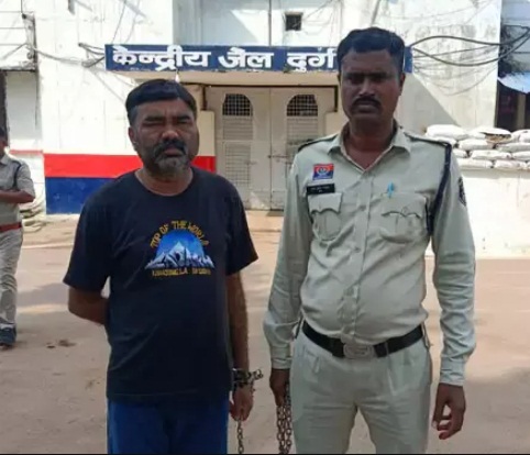 नौकरी के नाम पर 11 लाख की ठगी: बड़े अफसरों से पहचान का रौब दिखाने वाला आरोपी उमेश मानिकपुरी गिरफ्तार