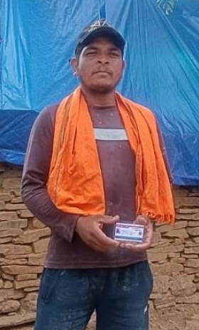 आयुष्मान भारत बनी संजीवनी: बस्तर के 27 वर्षीय युवा ने लिवर कैंसर को दी मात, 5 लाख के मुफ्त इलाज से बचा परिवार