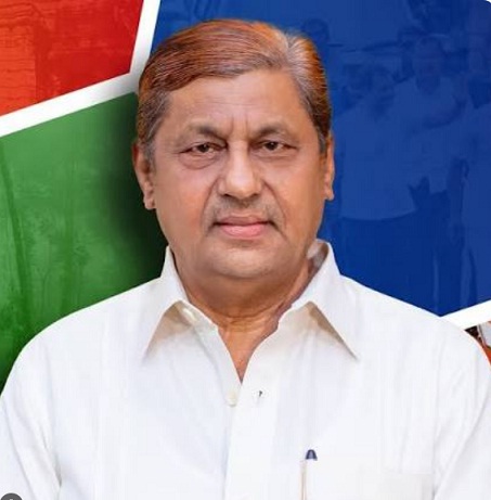 पूर्व मंत्री अकबर का चुनाव आयोग और एसआईआर प्रक्रिया पर हमला: भाजपा-कांग्रेस के जीत के अंतर से 4 गुना अधिक मतदाताओं के नाम कटे