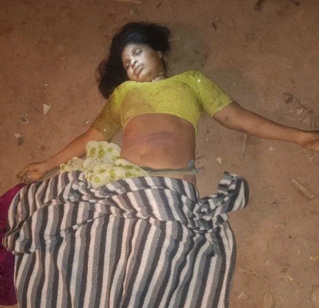 सरगुजा में दशहरे की रात खूनी वारदात: शराबी पति ने की पत्नी की निर्मम हत्या, गांव में दहशत, आरोपी फरार
