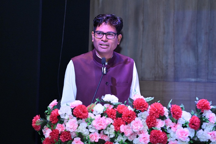 छत्तीसगढ़ के विकास का प्रमुख इंजन बनेगा हाउसिंग बोर्ड, आवास के साथ अधोसंरचना विकास में निभाएगा महत्वपूर्ण भूमिका : मंत्री ओ.पी. चौधरी