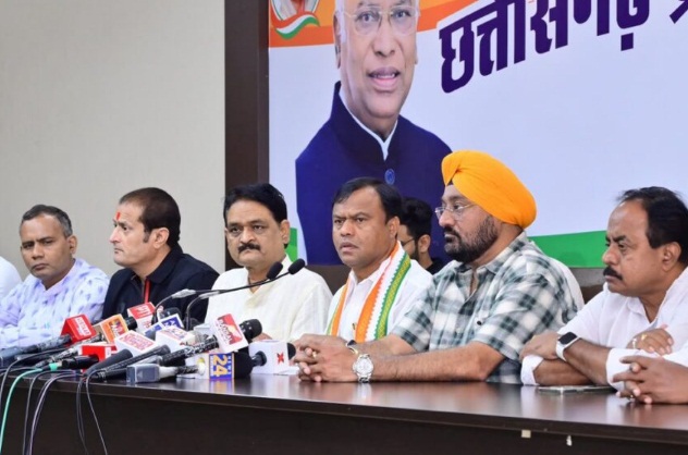 बैगा बच्चों की मौत और कुपोषण पर सरकार को घेरा: कांग्रेस ने की ₹3,358 धान के एकमुश्त भुगतान और ‘वोट बचाओ’ रैली की घोषणा