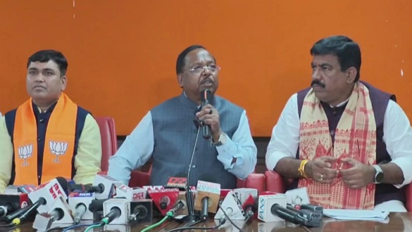 छत्तीसगढ़ में 15 नवंबर से धान खरीदी: कम उत्पादन पर प्रति एकड़ 21 क्विंटल बोनस पर फैसला लंबित, पारदर्शी व्यवस्था के लिए लागू होंगी नई तकनीकें- कृषि मंत्री रामविचार नेताम