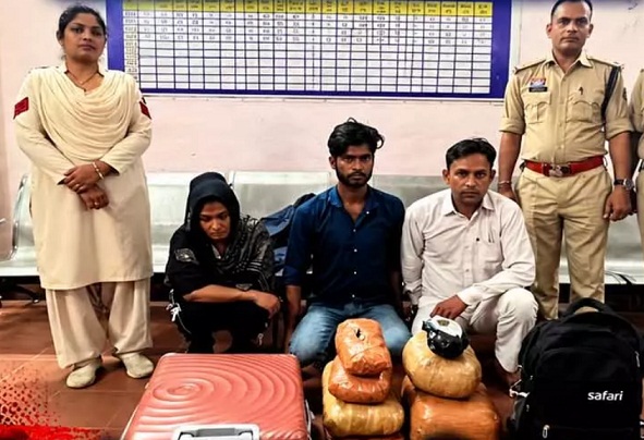 रायपुर में ओडिशा से तस्करी कर लाया गया ₹7.48 लाख का गांजा जब्त, महिला समेत 3 आरोपी गिरफ्तार